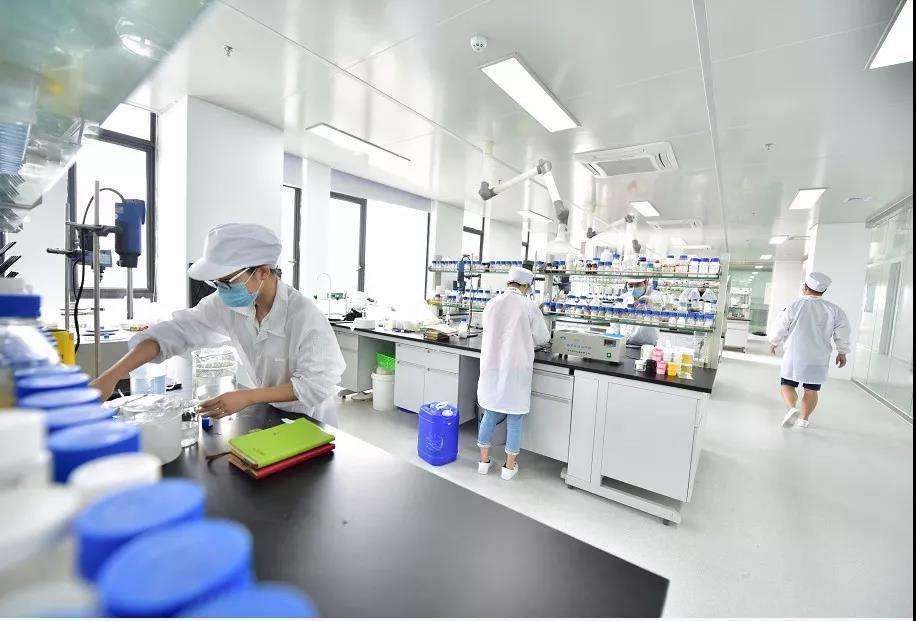 在2025年中国国际服务贸易交易会上