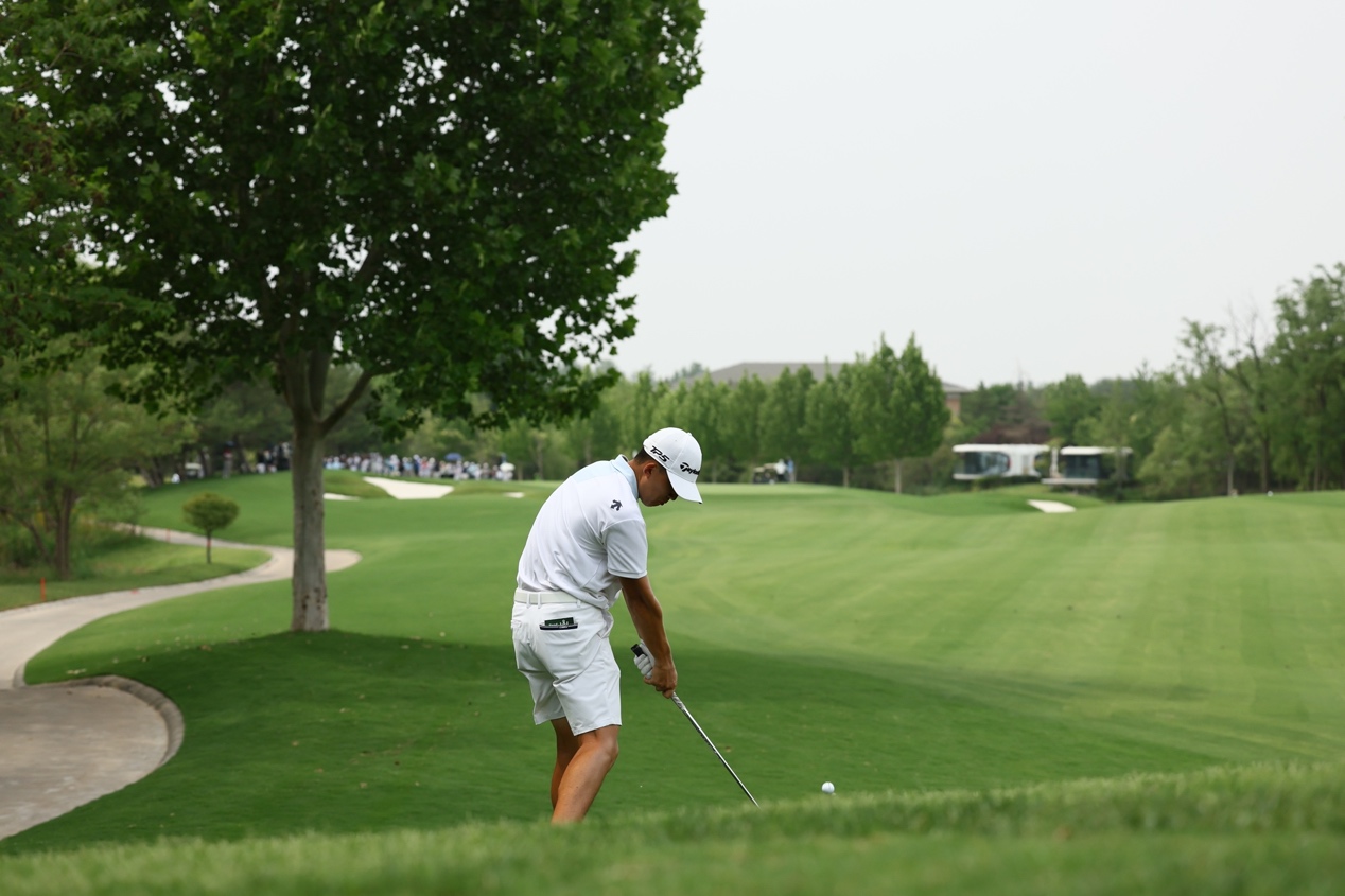 仝扬以266杆夺冠收官郑州黄河公开赛，晋升中巡