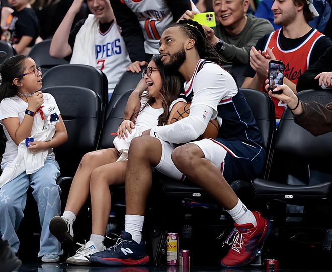 快船力克尼克斯登顶西部第八 加兰23+7+10助球队双