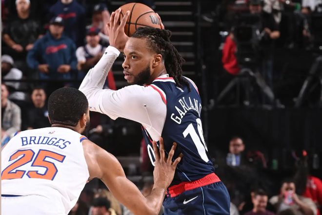 快船力克尼克斯登顶西部第八 加兰23+7+10助球队双