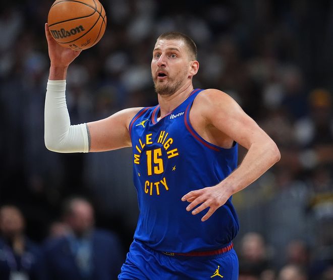 掘金约基奇率队掀翻勇士终结三连胜