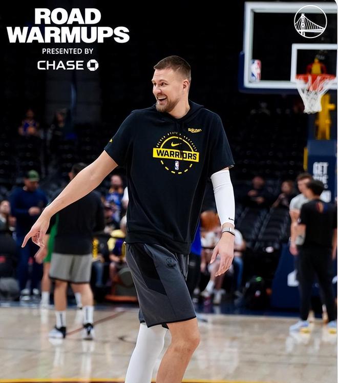 掘金约基奇率队掀翻勇士终结三连胜