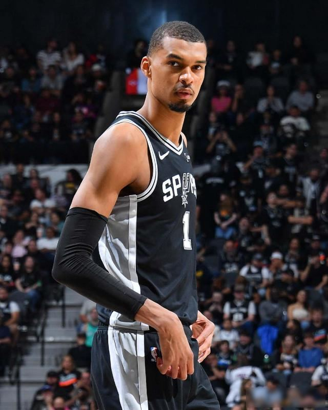 NBA常规赛落幕 MVP与最佳防守球员奖项尘埃落定