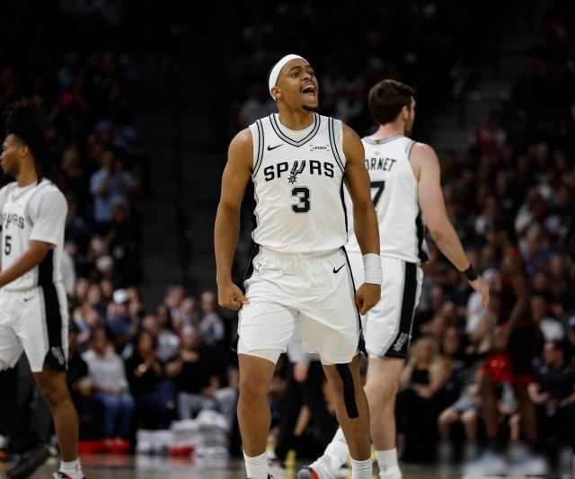 NBA常规赛落幕 MVP与最佳防守球员奖项尘埃落定