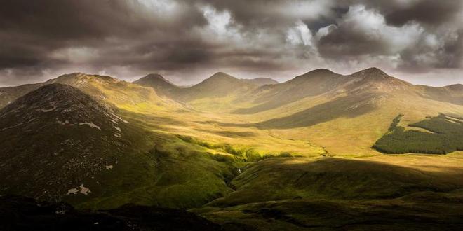 文班亚马头部撞击引争议 马刺季后赛首战遭逆转